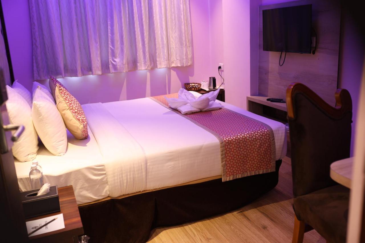 Npg Hotel Bangalore Just 10 Mins Drive From The Kempegowda International Airport Eksteriør billede